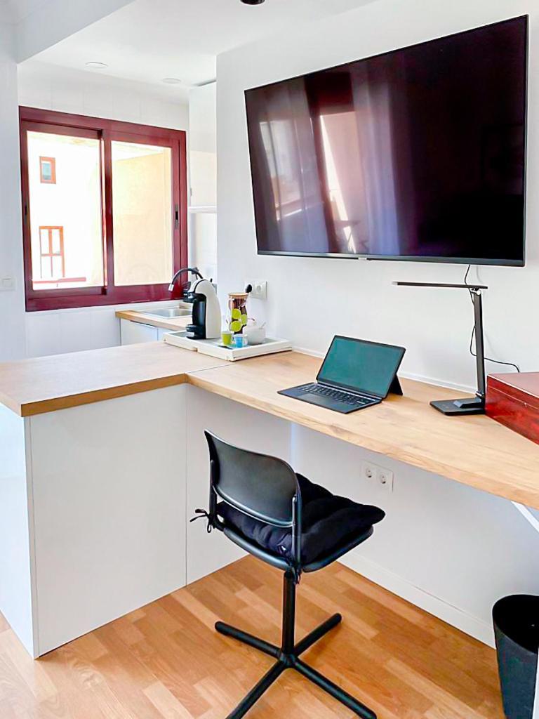 Estudio Del Carmen & Parking Málaga Eksteriør bilde